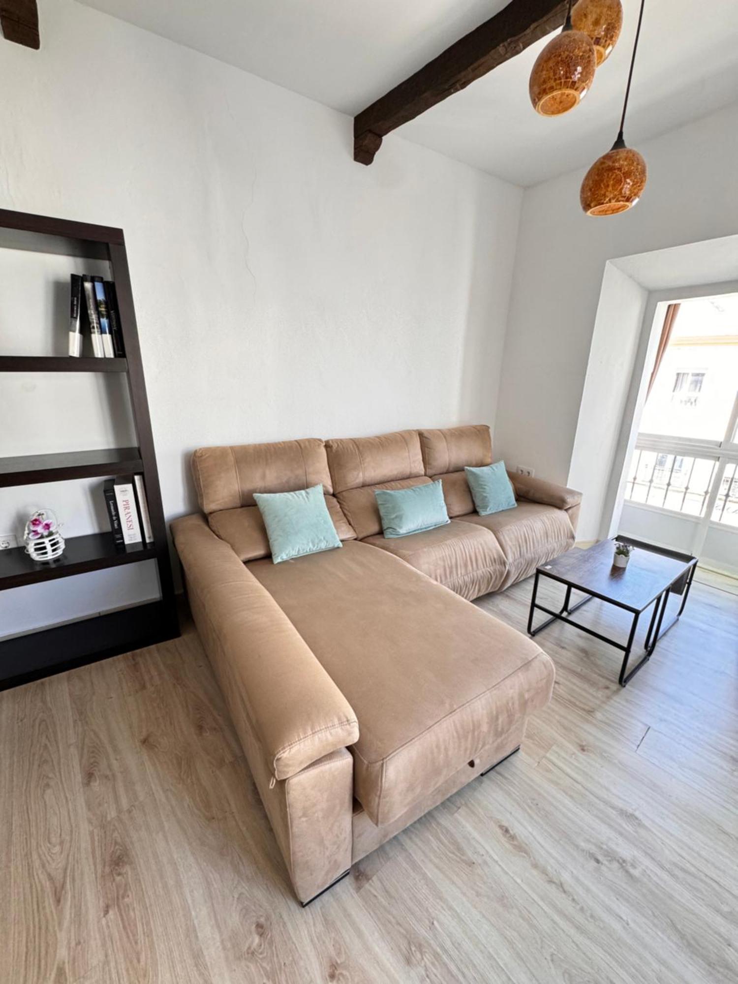 Apartment Cabildo 2 *